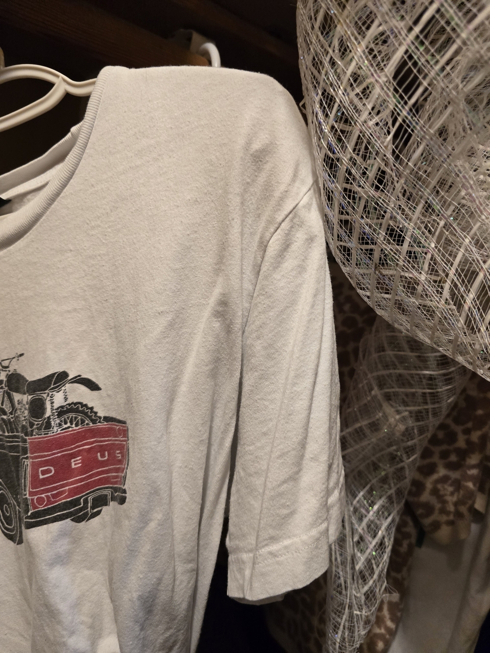Deus Ex Machina White Graphic Tee - Men's Casual Shirt Xl - Picture 2 of 9